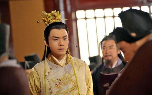 正室和嫡子吃瓜