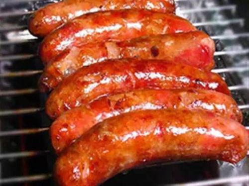 带你吃瓜吃烤肠图片搞笑,带你吃瓜吃烤肠，欢乐瞬间尽收眼底